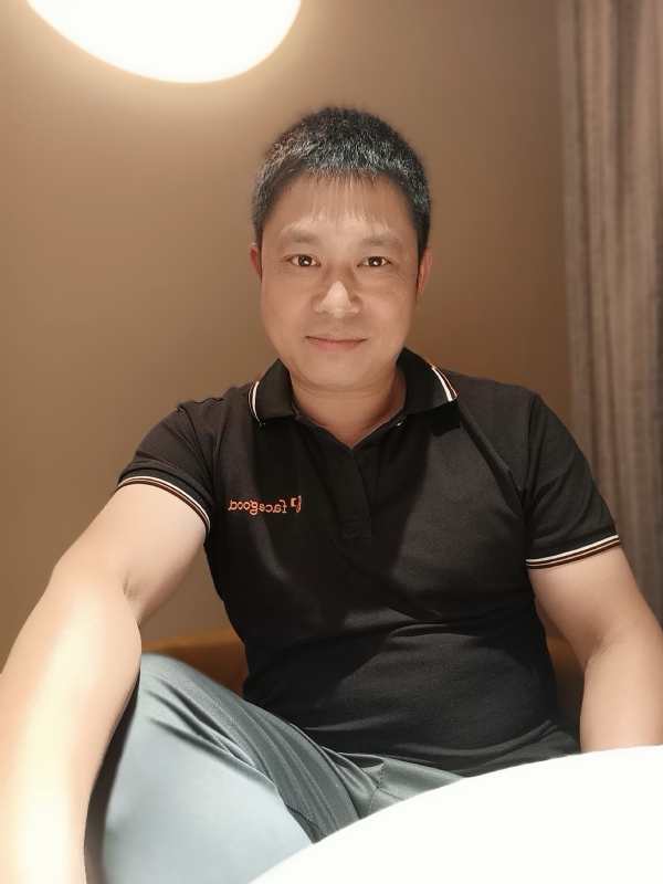 影子的第一张照片--赣州闪婚服务中心