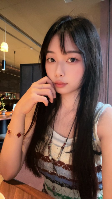 哈哈的第一张照片--赣州闪婚服务中心